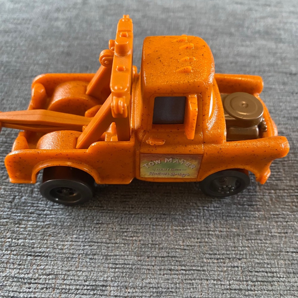 Disney Pixar Cars‎ Tow Mater Orange Tow Truck 2006 McDonalds Happy Meal Toy